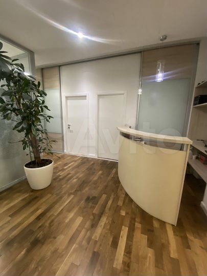 Отдельный камерный Офис, 60 м²