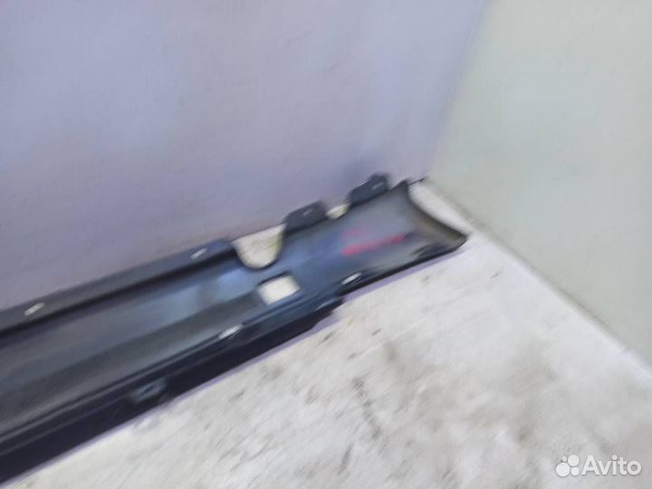 Накладка на правый порог