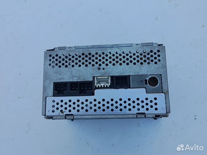 Штатный магнитофон nissan laurel sc34