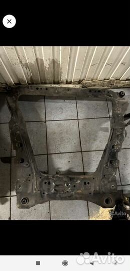 Подрамник nissan x-trail t 31