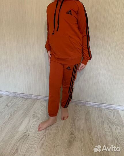 Подростковый спортивный костюм 36-44