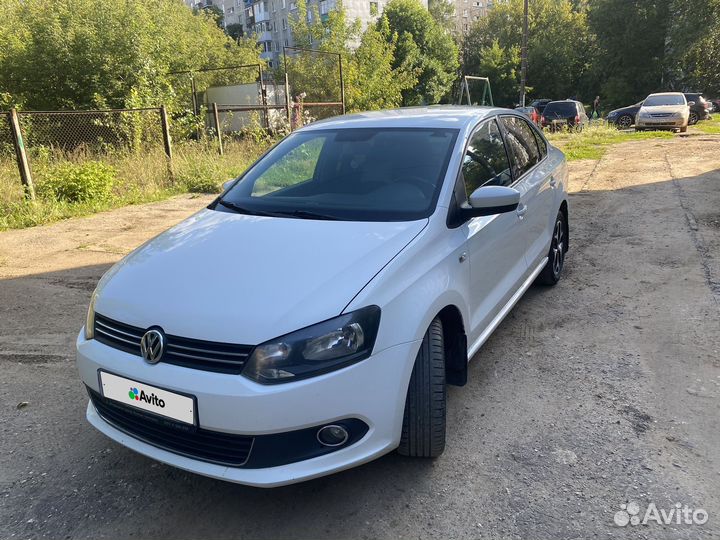 Volkswagen Polo 1.6 МТ, 2013, 160 120 км
