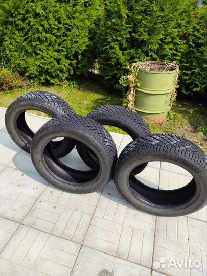 Continental ContiVikingContact 7 225/55 R19 T