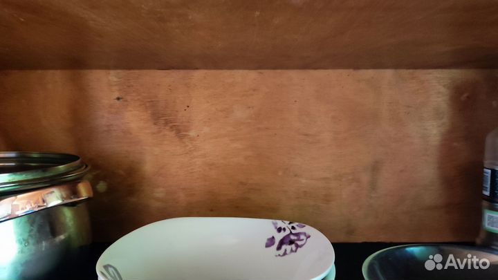 Старинный антикварный шкаф буфет