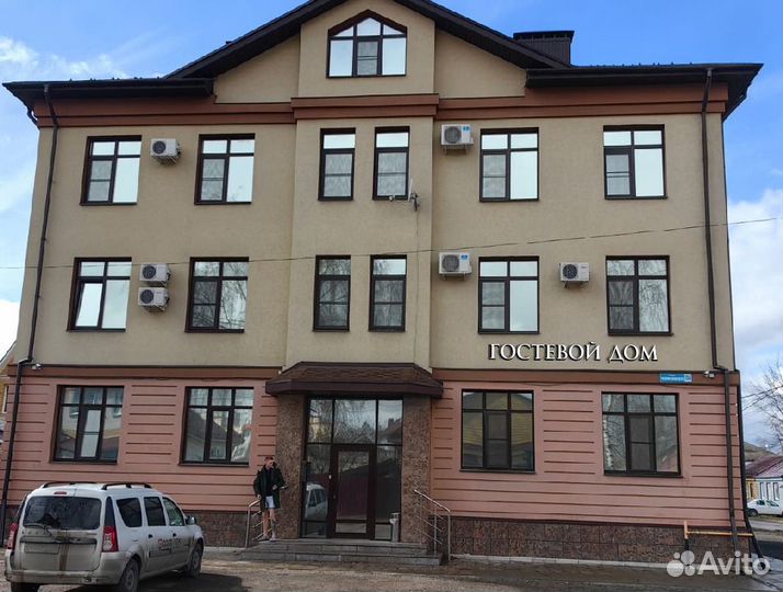 Администратор гостиницы