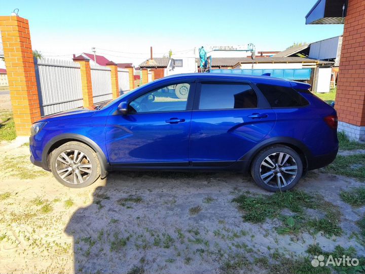 LADA Vesta Cross 1.6 CVT, 2021, 52 000 км