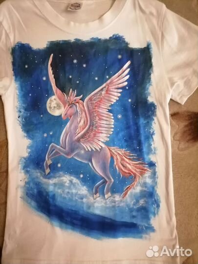 Роспись одежды (рисунок на одежде)