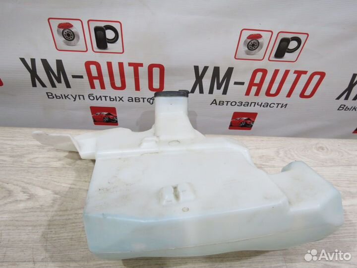 Бачок омывателя Renault Kaptur