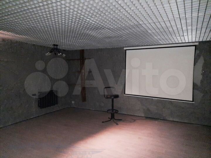 Помещение свободного назначения, 294 м²