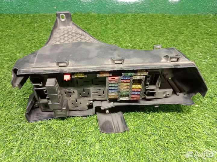 В наличии: Блок предохранителей Volvo S80