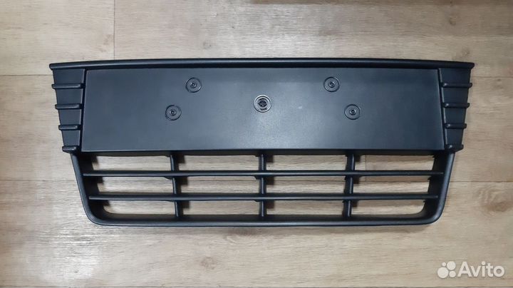 Решетка в бампер Ford Focus