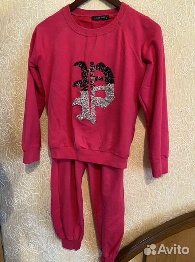 Спортивные костюмы