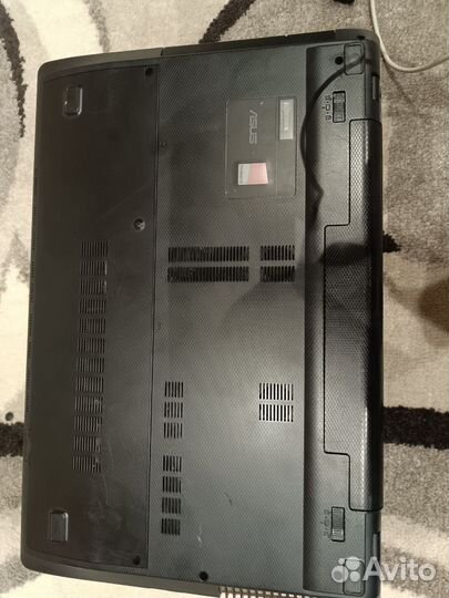 Ноутбук asus