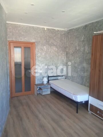 4-к. квартира, 130 м², 9/9 эт.