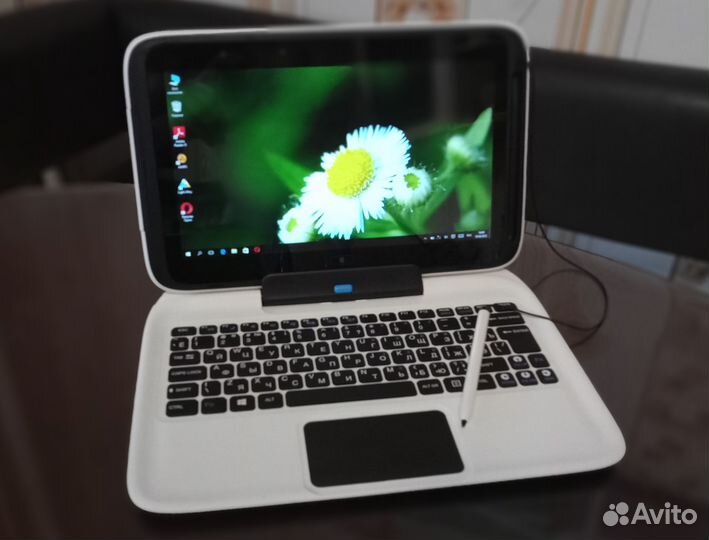 Планшет-ноутбук трансформер с Windows 10