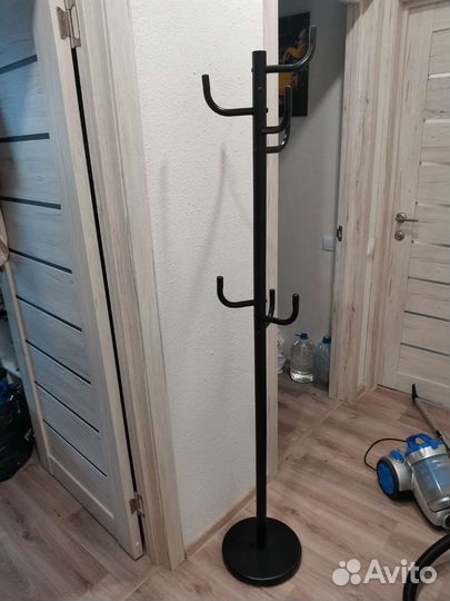 Вешалка напольная