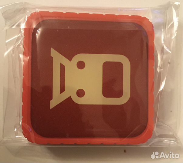 USB флэшка на 8 Gb, оригинальной конструкции, разд