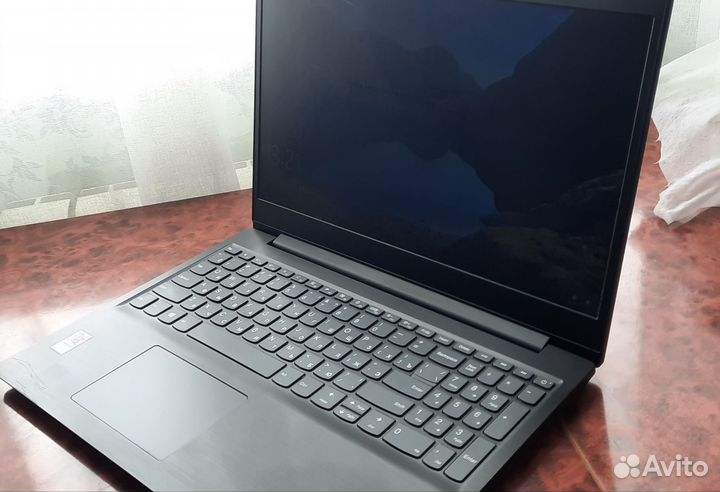 Ноутбук lenovo