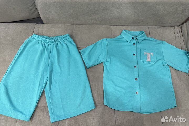 Стильный костюм р. 134(для танцев, выступлений)