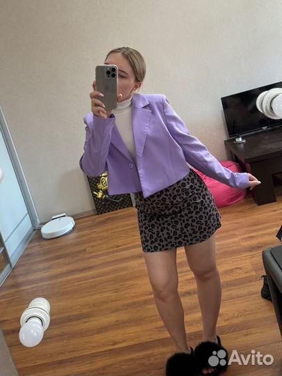 Юбка леопард и пиджак укороченный