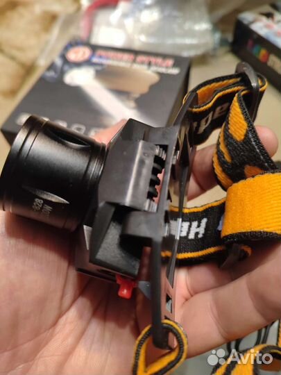 Налобный аккумуляторный фонарь новый