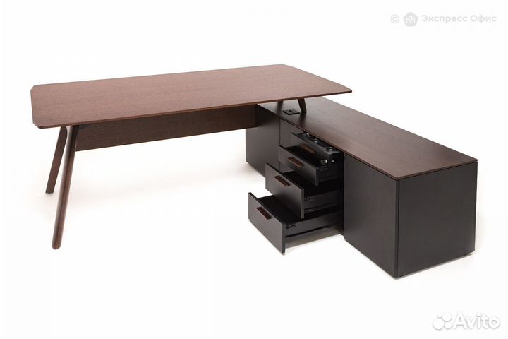 Стол для руководителя на опорной тумбе Rail S8SCW00000106