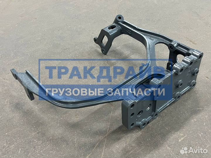 Кронштейн бампера правый комбинированный Howo T5G