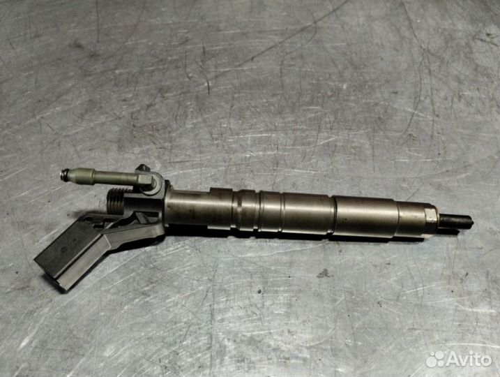 Форсунка Mercedes C-Class W205 OM651 2.2 CDI 2016