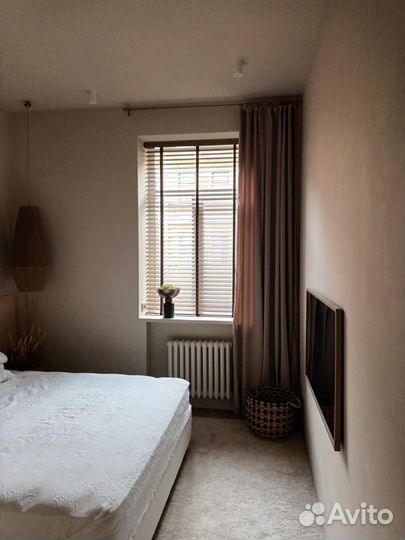 Горизонтальные деревянные жалюзи