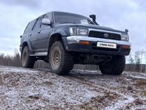 Toyota Hilux Surf 2.5 AT, 1993, 240 000 км, с пробегом, цена 750 000 руб.