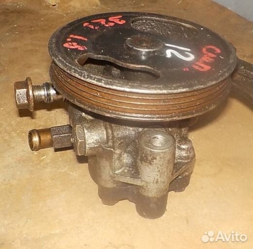 Mazda 323 Насос