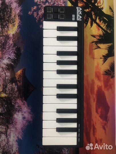 Миди клавиатура akai