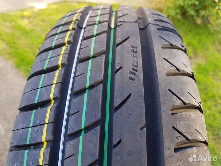Viatti Strada 2 (V-134) 215/60 R16