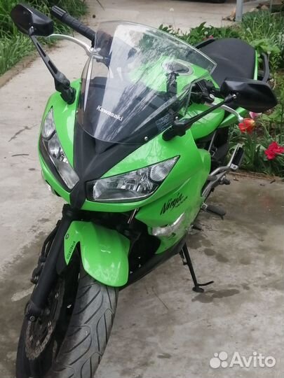 Kawasaki ninja 400r