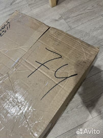 Коробка с бу вещами