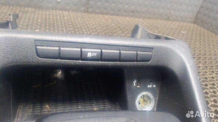 Консоль салона BMW X1 (E84), 2012