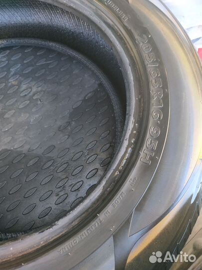 Kumho Solus SA01 KH32 16.5/65 R16 95H