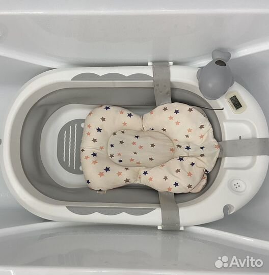 Ванночка для купания складная с матрасиком