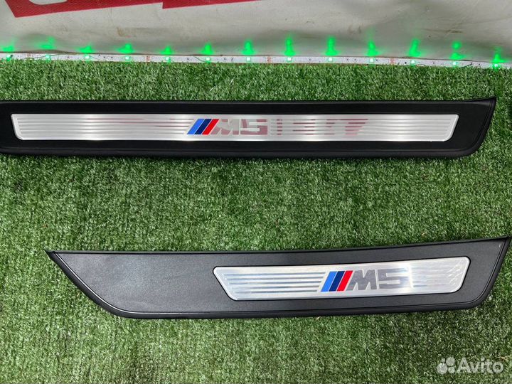 Комплект накладок порога М-пакет BMW M5 F10