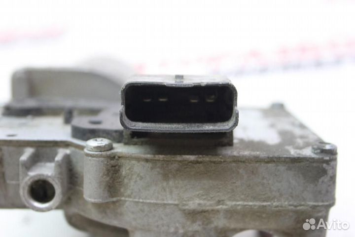 Моторчик стеклоочистителя передний для Citroen C4