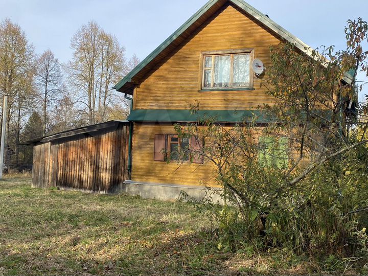 Дом 180 м² на участке 49 сот.