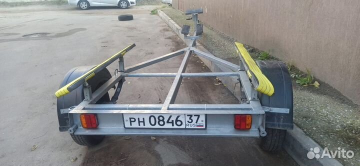 Лодочный прицеп