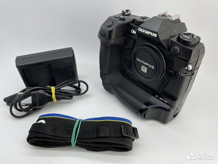 Olympus OM-D E-M1X Body