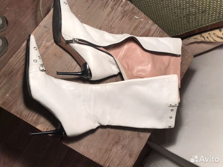 Сапоги белые 41 размера