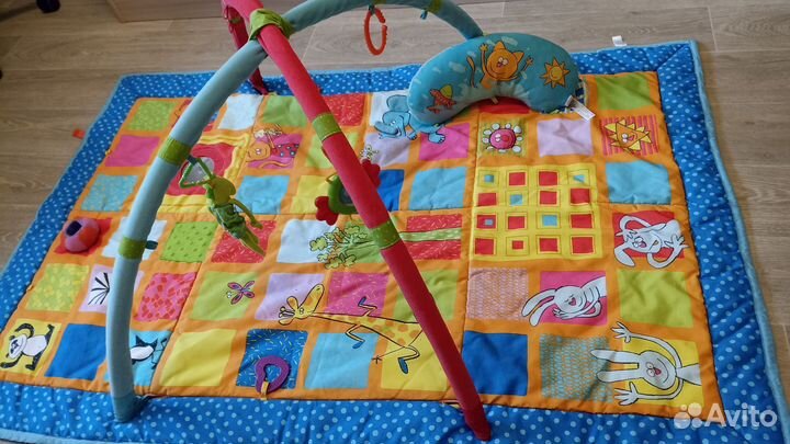 Развивающий коврик