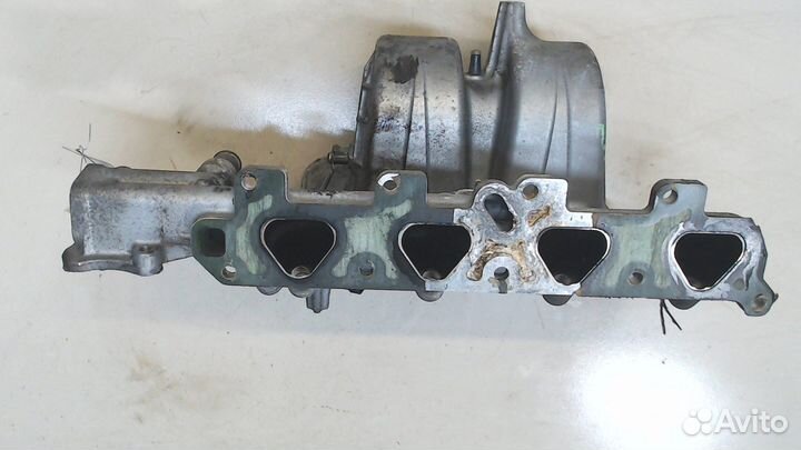 Коллектор впускной Opel Corsa C, 2001