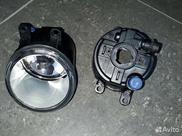 Противотуманки Toyota Corolla 150