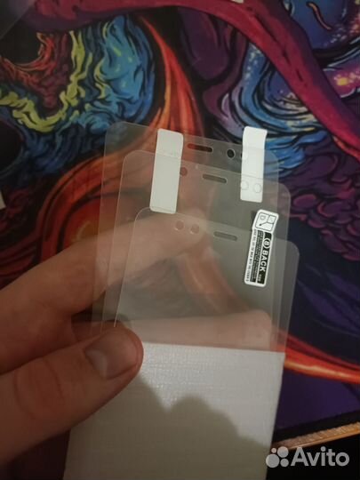 Защитные стекла на Redmi note 5