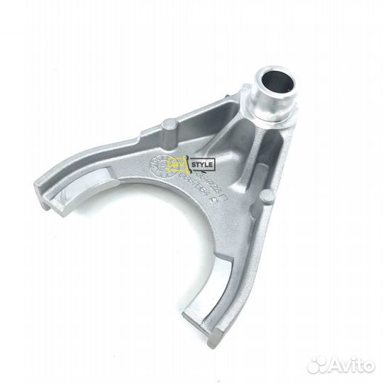 Вилка кпп Can Am 420657559