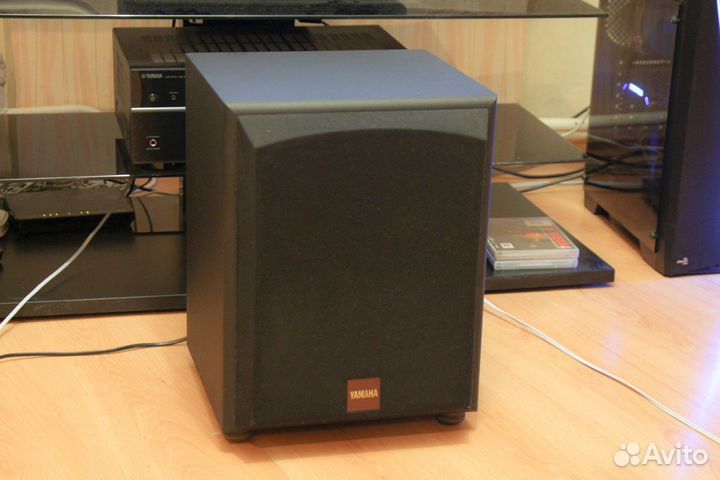 Yamaha sw 2024 p40 subwoofer